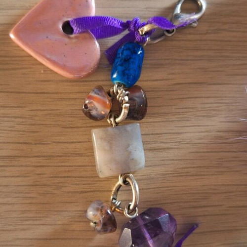 Bracelet new, pink and multicolored