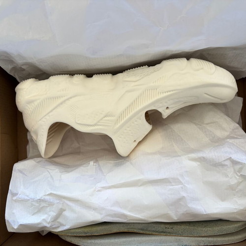 Nike ISPA Universal Natural sandals size 38.5 new, white