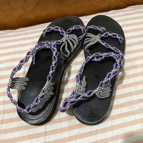 Sandals black with purple details size 39 like new