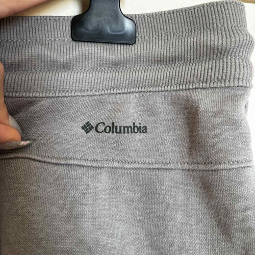 Columbia shorts like new, size XL, gray