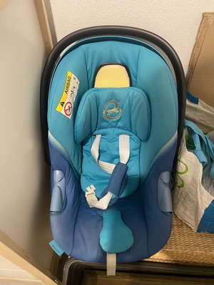 CYBEX Aton M i-Size baby car seat, River Blue / Turquoise
