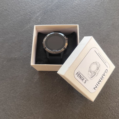 Garmin Fenix 5 smartwatch used, Slate Grey, stainless steel, Gorilla Glass 47mm