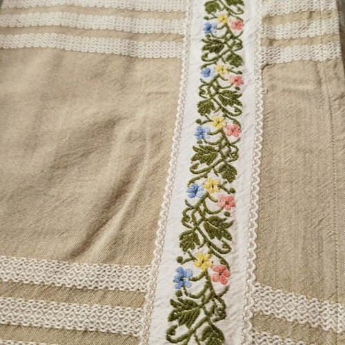 Tablecloth like new 170x120cm