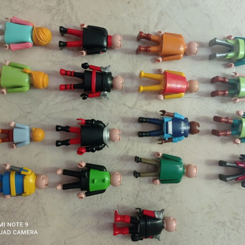 Playmobil house suitcase with figures