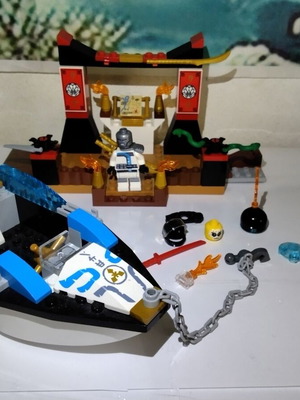 LEGO Juniors Ninjago 10755 Zane's Boat Pursuit set, missing parts