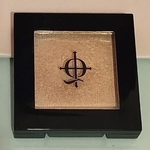 Illamasqua Highlighter Beyond Powder OMG new 2g