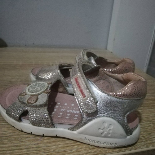 Biomecanics sandals size 25 like new, silver with pink bronze