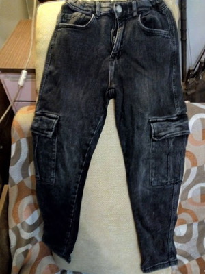 Zara black cargo pants used, kids size 11-12 years