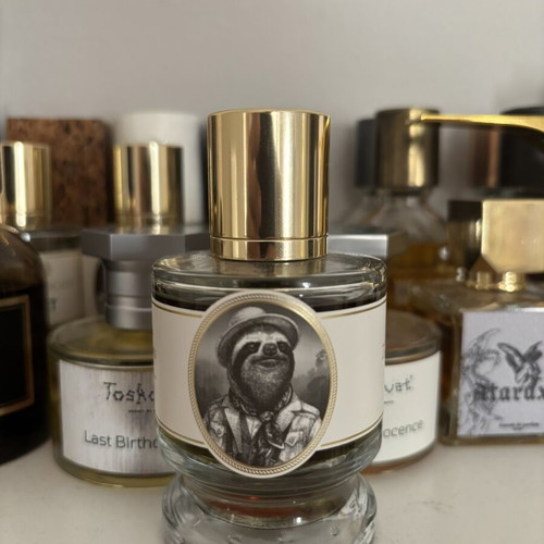 Zoologist Sloth perfume used with box