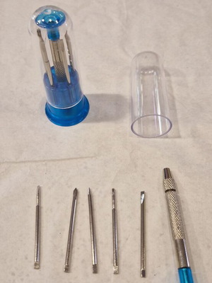 Set of 2 precision screwdriver kits, 6 pieces