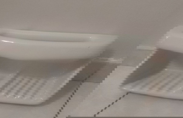 ΛΕΥΚΗ ΘΗΚΗ ΜΠΑΝΙΟΥ ΕΝΤΟΙΧΙΣΜΟΥ