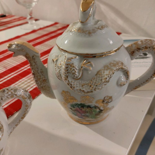 Porcelain teapot set like new