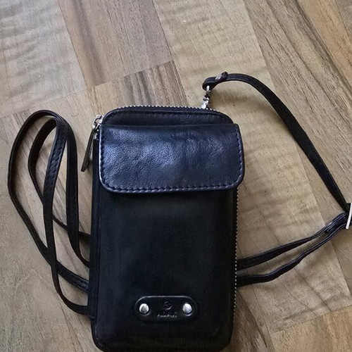 Adax leather bag wallet like new, black