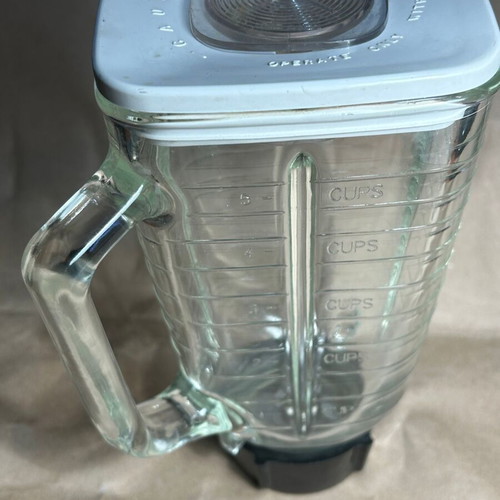 Oster Blender with Glass Jar new