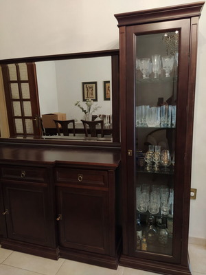 Crystal cabinet handmade like new