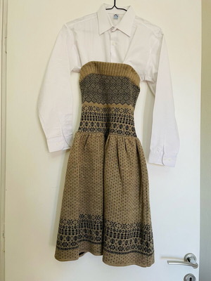 Pull&Bear Strapless Knitted Dress like new, beige brown