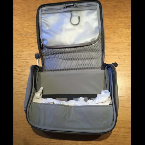 Delsey organiser wet pack grey new