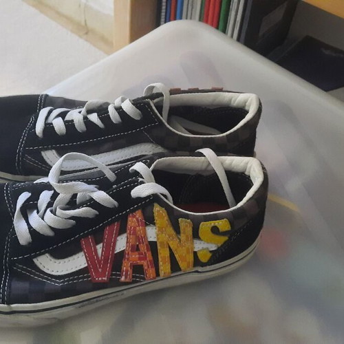 Vans unisex shoes like new, size 38.5, black and yellow