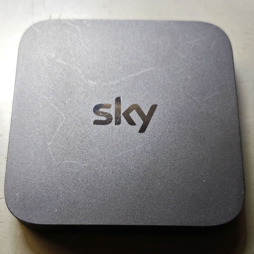 Sky Stream Puck IP061-EF-ANT used TV streaming box