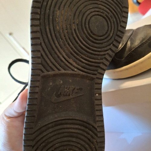Nike low used black athletic shoes size 38.5