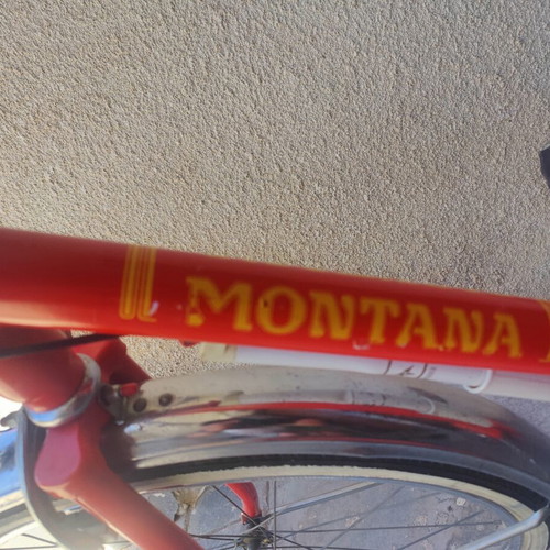 Vintage Montana bicycle used, 24" wheels