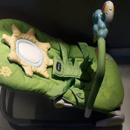 Chicco Relax Baby Bouncer with Music used for child up to 18kg