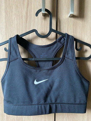 Αθλητικό σουτιέν Nike dri fit μαύρο σαν καινούργιο, medium