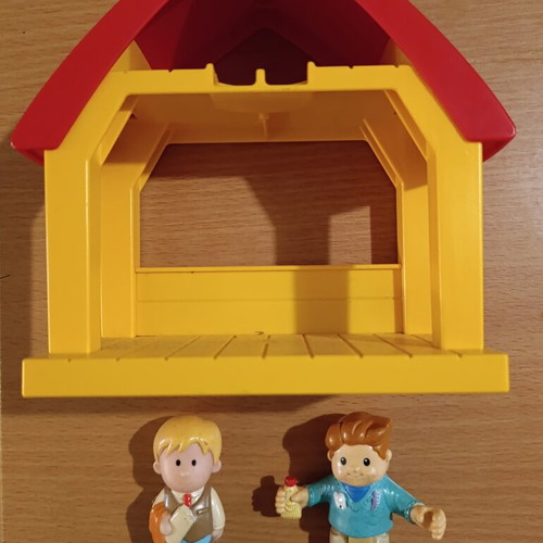 Fisher-Price Little People Collector house with figures