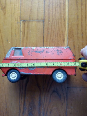 Φορτηγάκι λαμαρίνα μεταχειρισμένο, παιχνίδι εποχής του 50