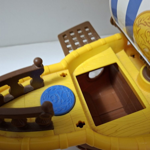 Mattel Capt. Jake Large Pirate Ship like new