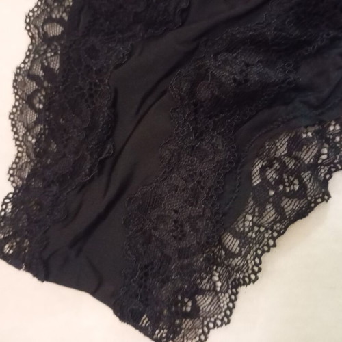 Oysho lace black underwear new, size small