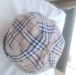 Burberry's hat large like new