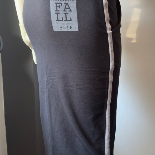 Black sport midi skirt with elastic and drawstring size M like new