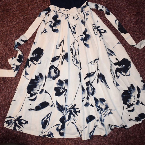 Ralph Lauren Jairo dress new, size 8, white and blue