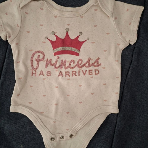 Baby girl bodysuits used, 0-3 months, unicorn & princess designs