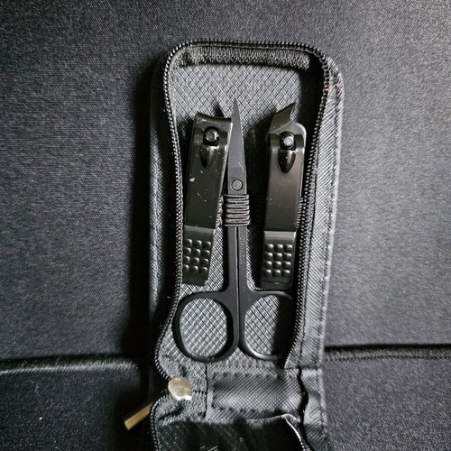 Manicure Pedicure Set 6 Pieces Black with Carrying Case new