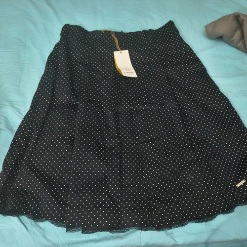 Passager women's suit with skirt and 2 blouses, new