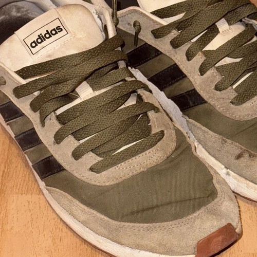 Adidas sneakers size 44, like new, khaki and black