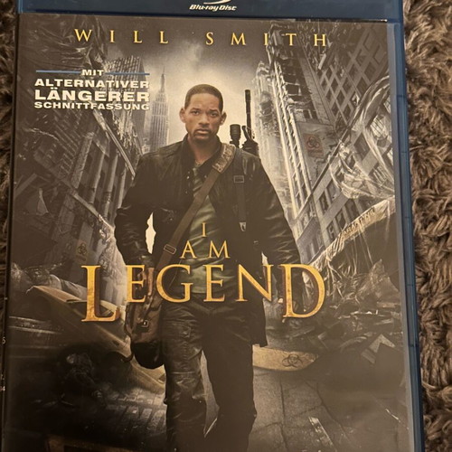 I Am Legend Blu-Ray like new with English subtitles