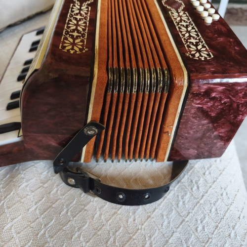 Malysh Soviet vintage children's accordion 1982 with 23 keys and 16 basses