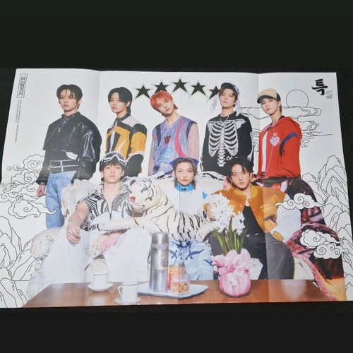 Stray Kids S class set like new
