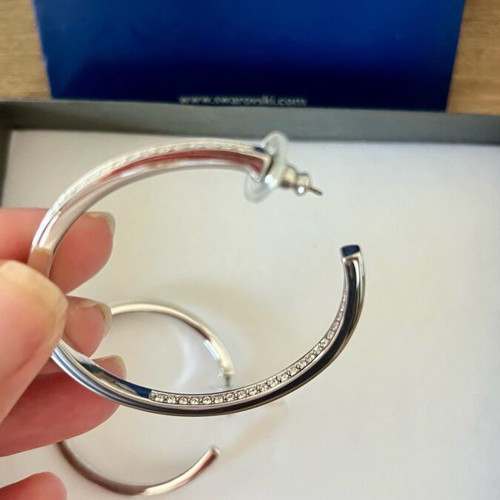 Swarovski Hoop Earrings new with Pavé Crystals