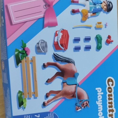 Playmobil Caring for the Horse like new, 28 pieces