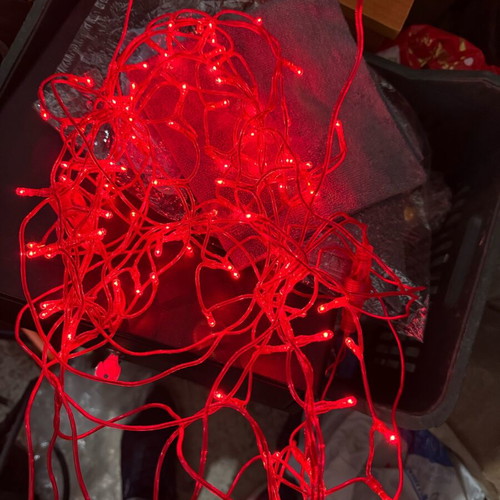 Red string lights like new