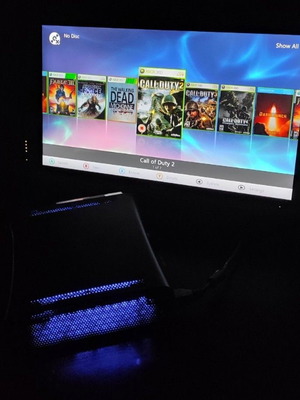 Xbox 360 Late Falcon RGH3 like new with 120GB HDD and Kinect