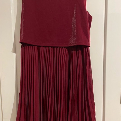 Deal pleated occasion dress XXL like new