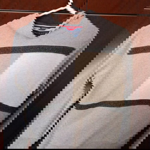 Tommy Hilfiger hoodie