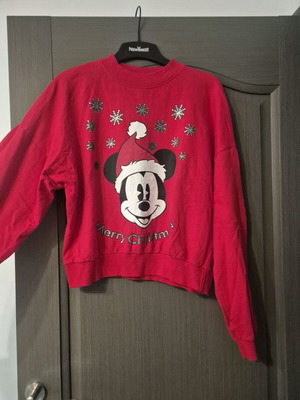 Sinsay Disney Mickey Mouse χριστουγεννιάτικο φούτερ σε κόκκινο, μέγεθος L