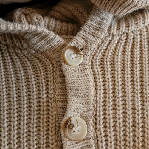 Woolen sweater used, size L, black and beige