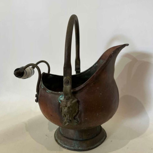 Vintage copper charcoal container with porcelain handle 20x18x16